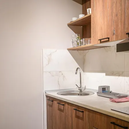 Element Апартаменты *